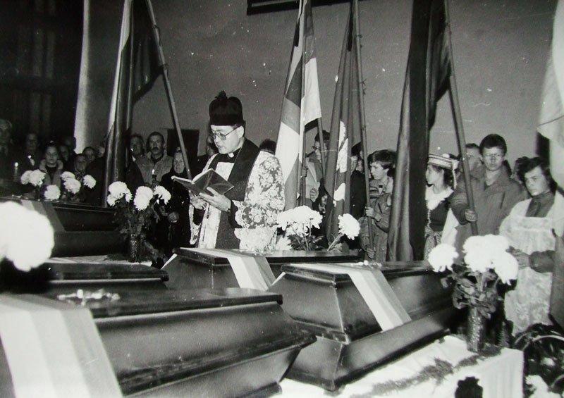 Partizanų perlaidojimo ceremonija. Pranas daug prisidėjo prie šio reikalo.