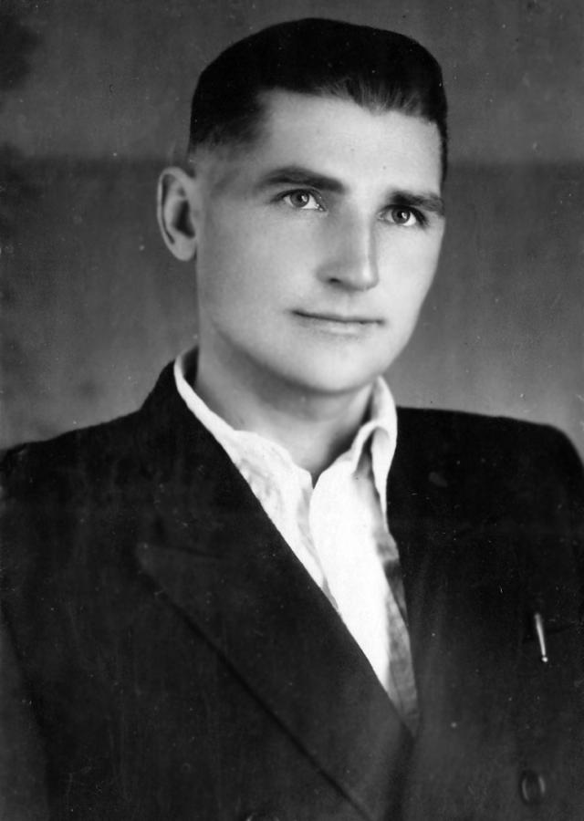 Algirdas Grigas,mano tėtis. 1947m,prieš areštą ir Mordovijos lagerius