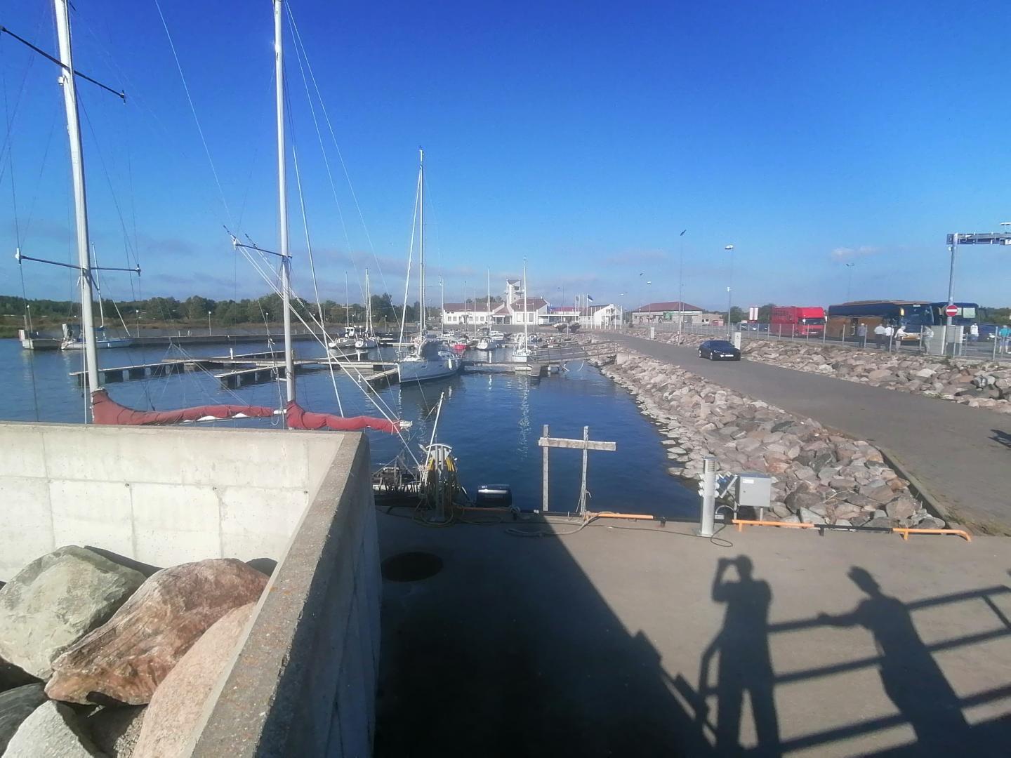 Kelionė keltu į Hiumos salą – „gigantų žemę“, antrą pagal dydį Estijos archipelago salą