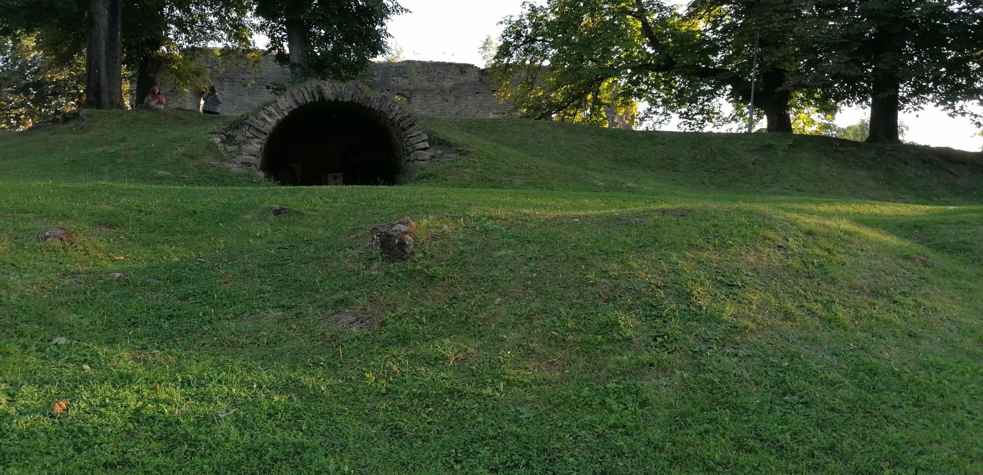 Kuresarę pilis