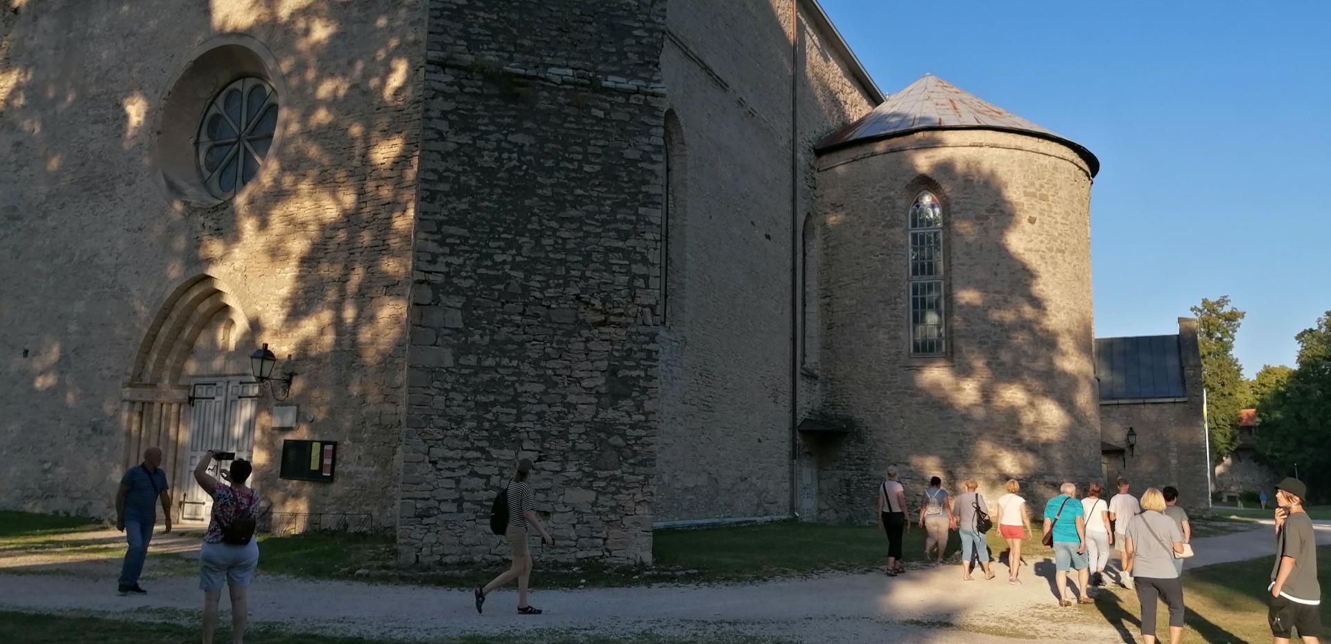 Kuresarę pilis