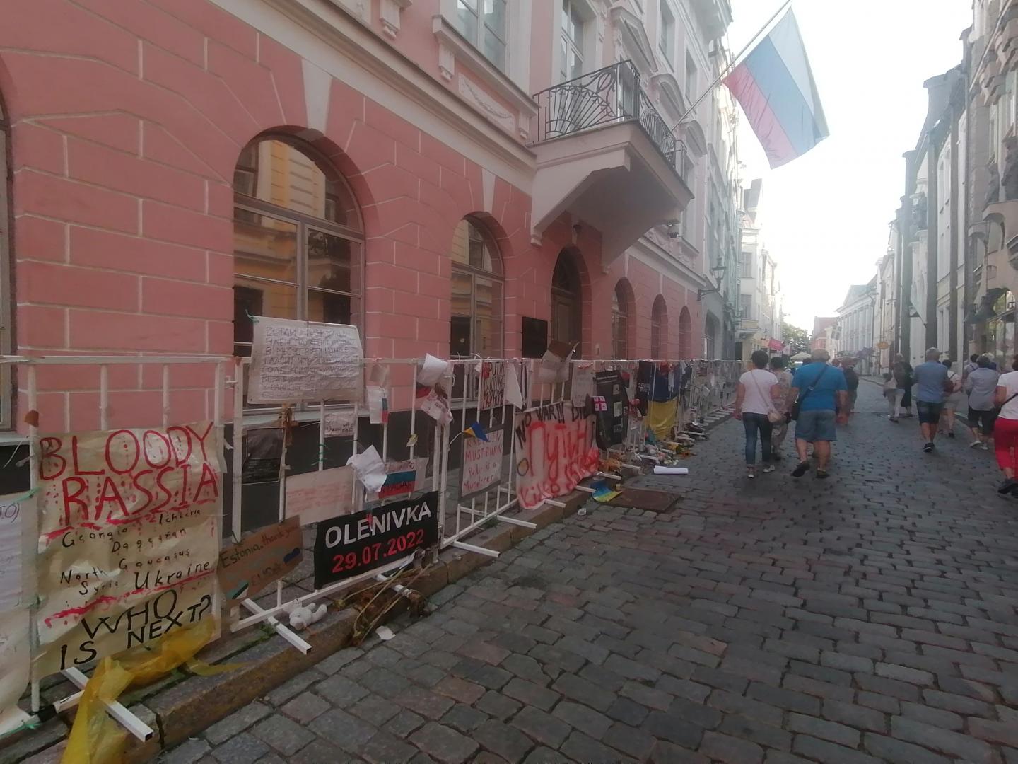 Prie rusijos atstovybės